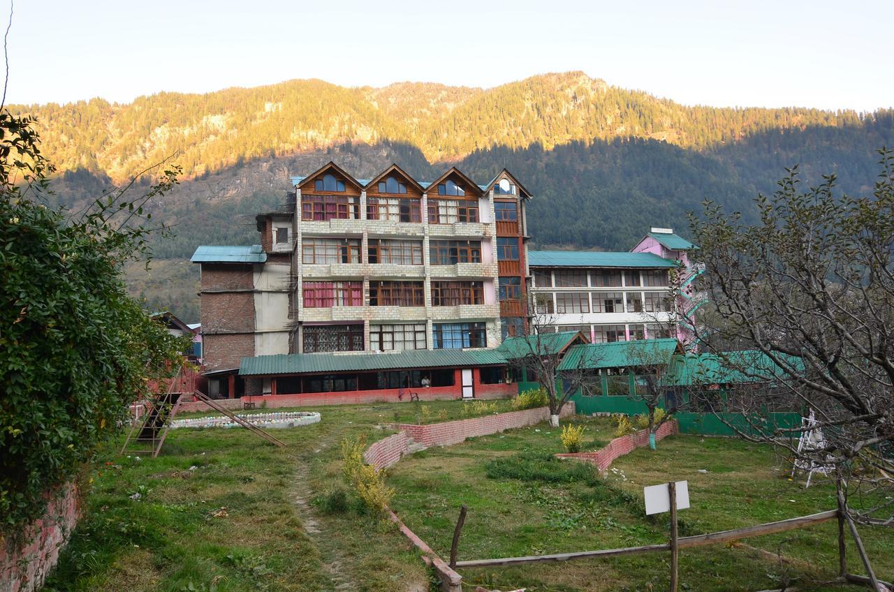 Hotel Seagull Manāli Esterno foto