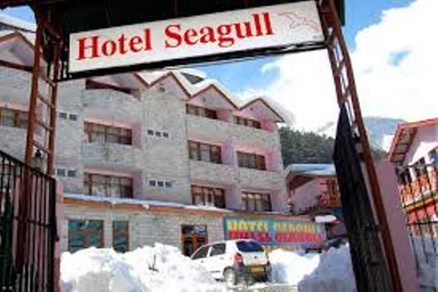 Hotel Seagull Manāli Esterno foto